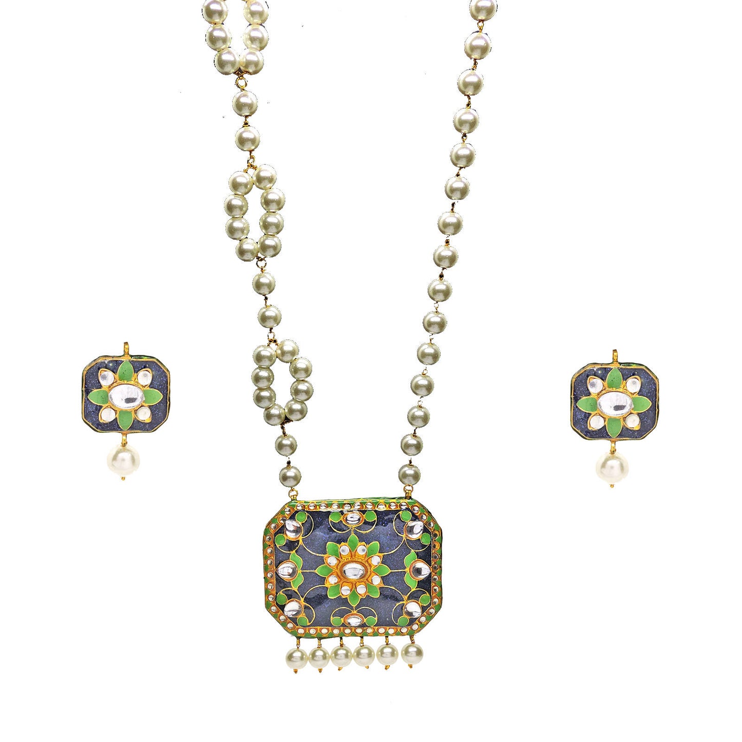 Tanha Pearl Necklace Set.