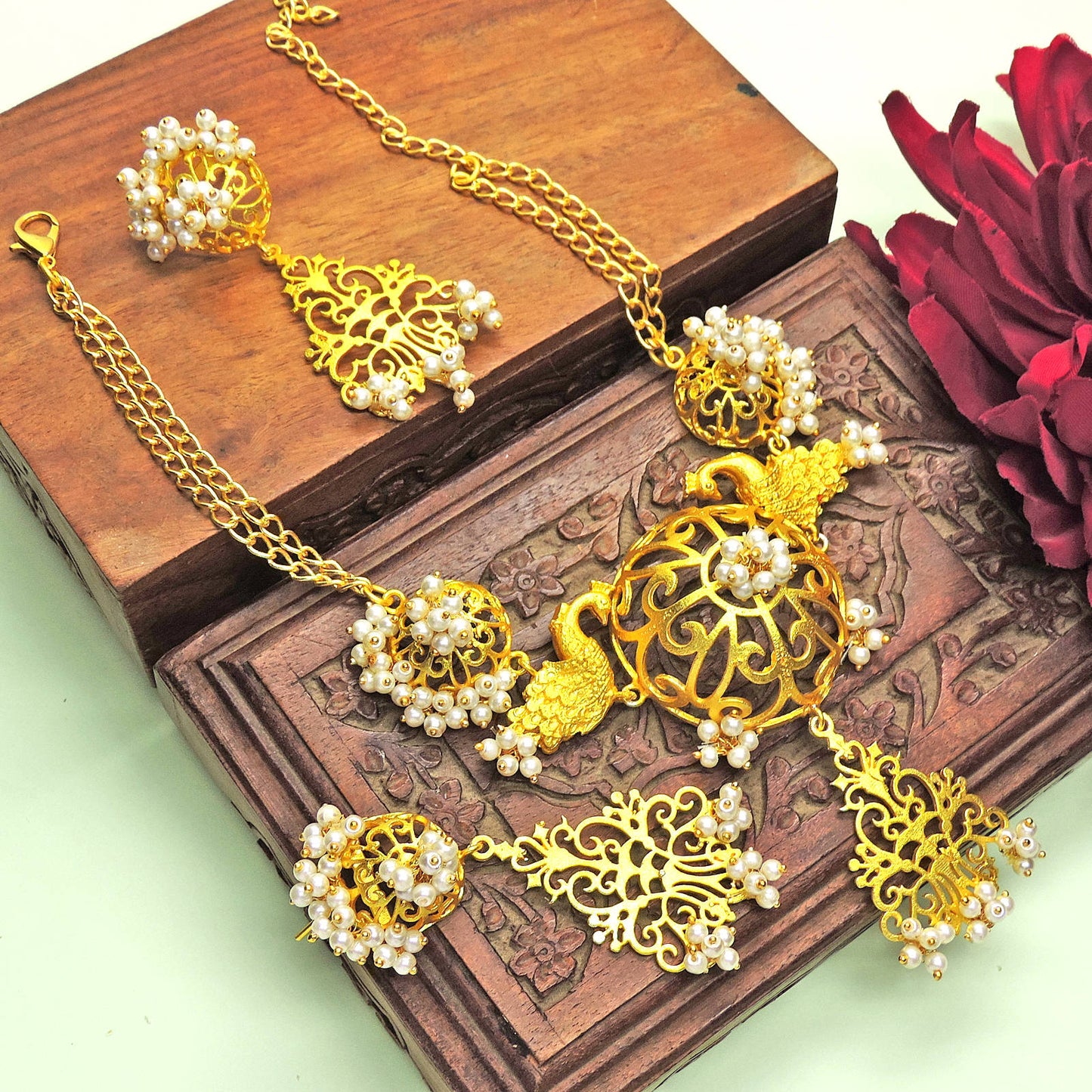 Rumi Necklace Set