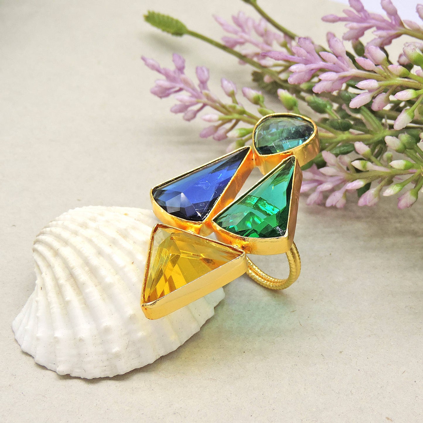Karina Ring.