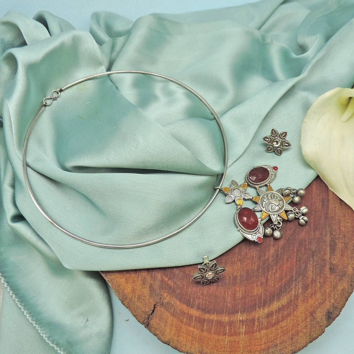 Kayla Ethnic Necklace Set