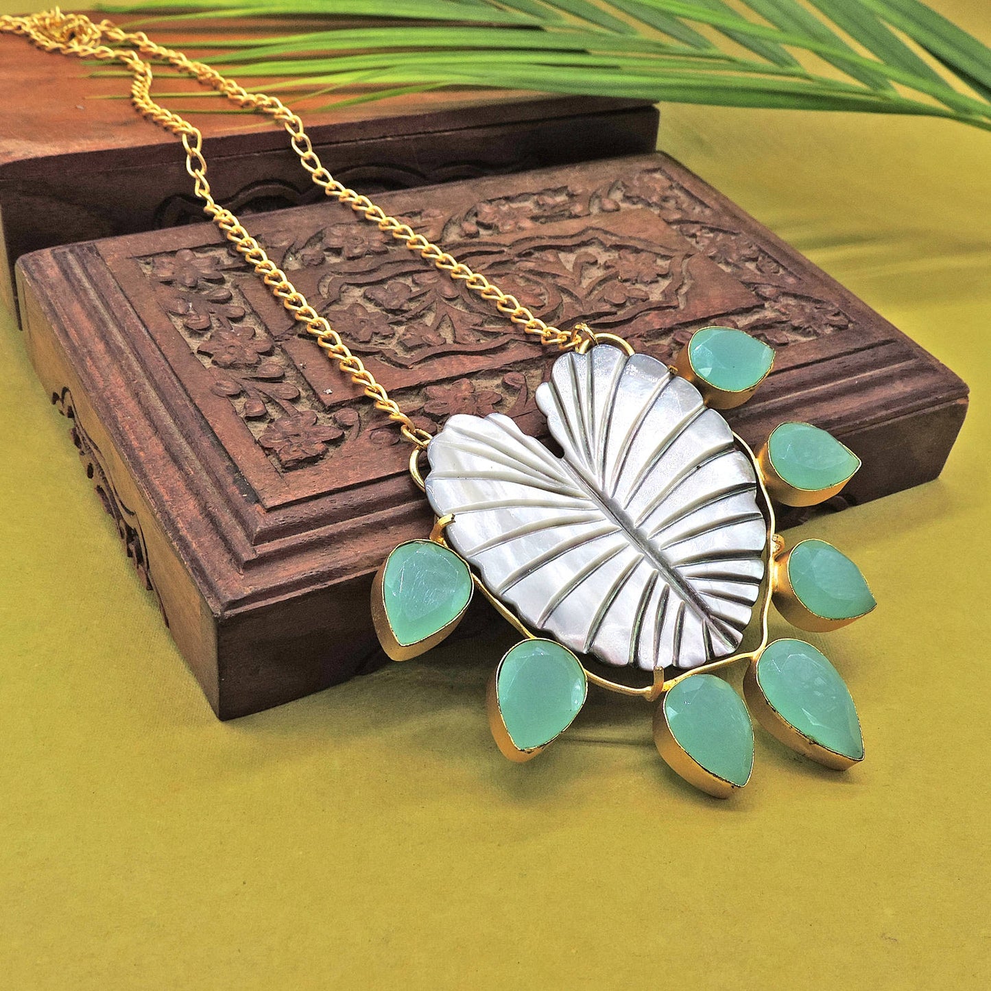 Eva Necklace.
