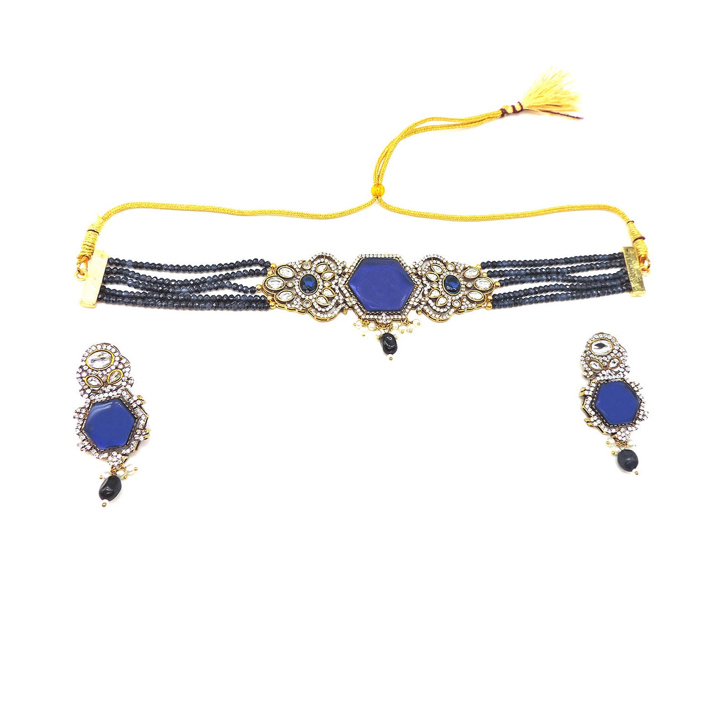 The finesse Choker Necklace.
