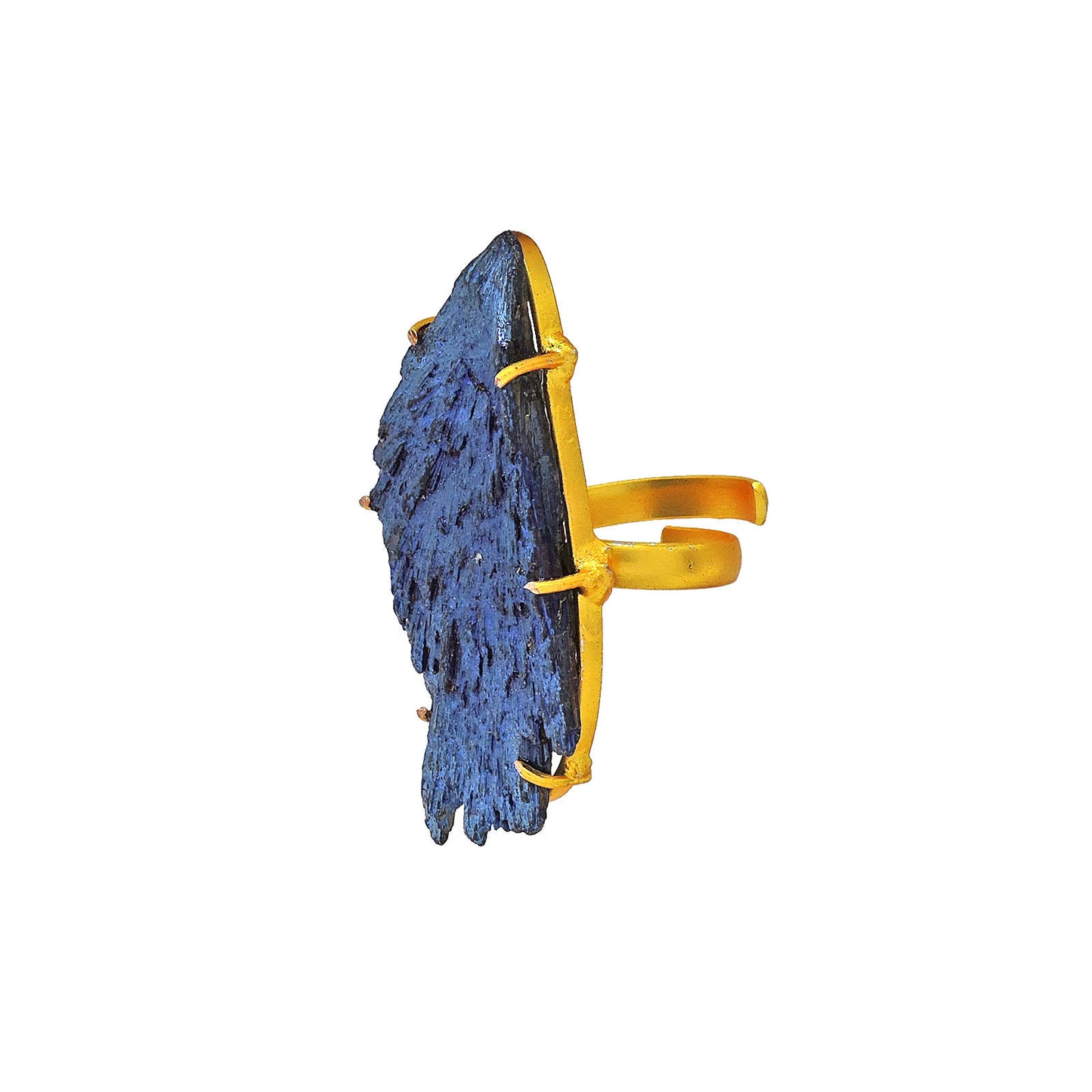 Raaya Ring.