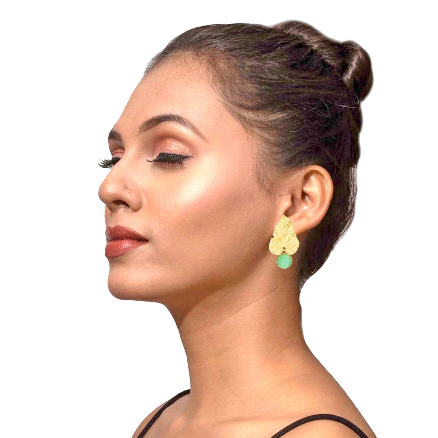 Nushrat Earrings.