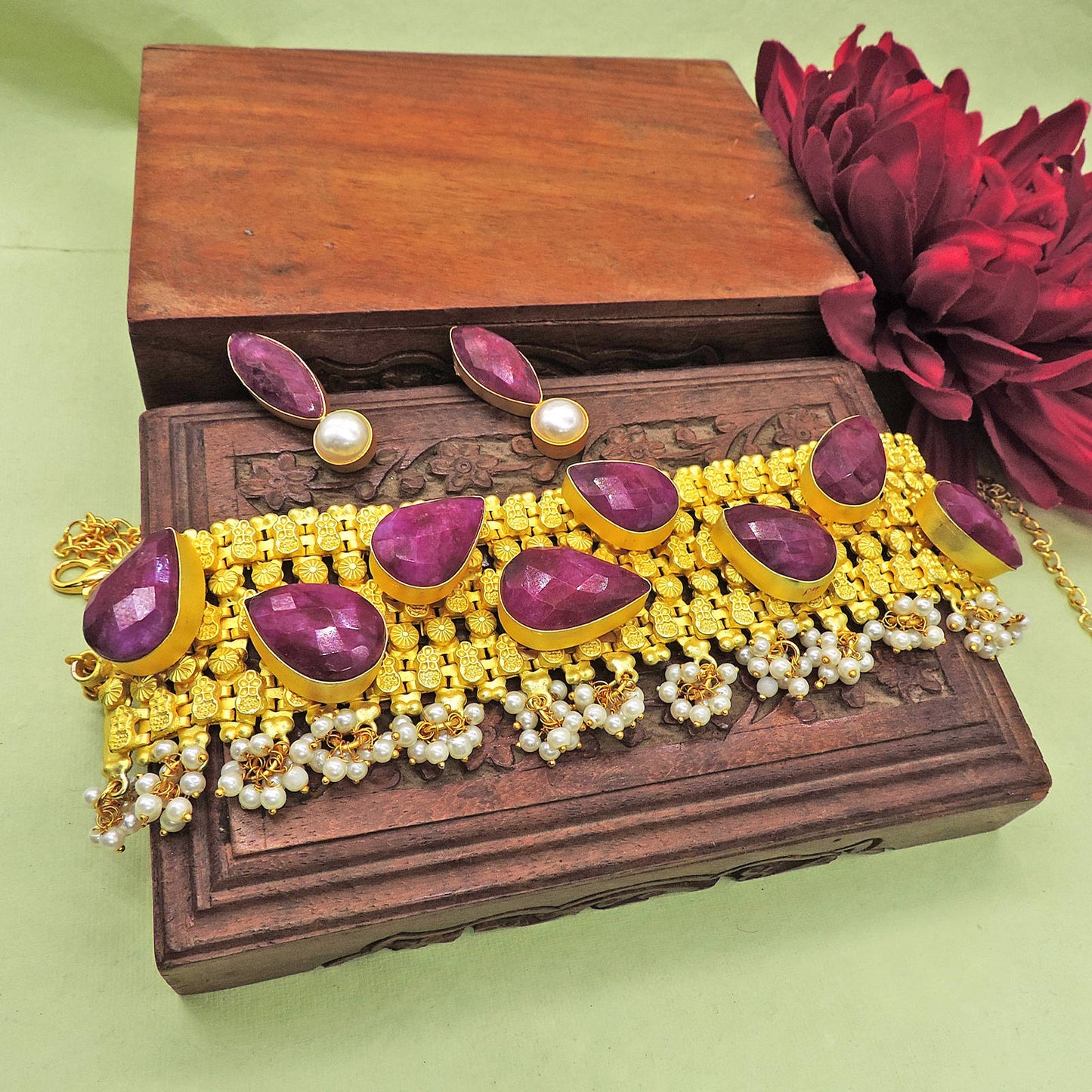 Rumela Necklace Set.