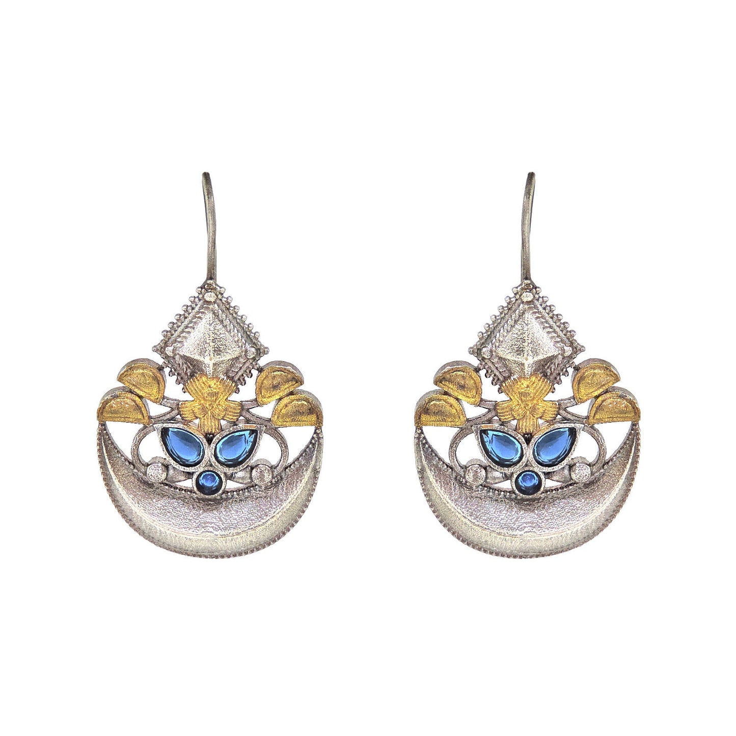 Cenza Ethnic Earrings.