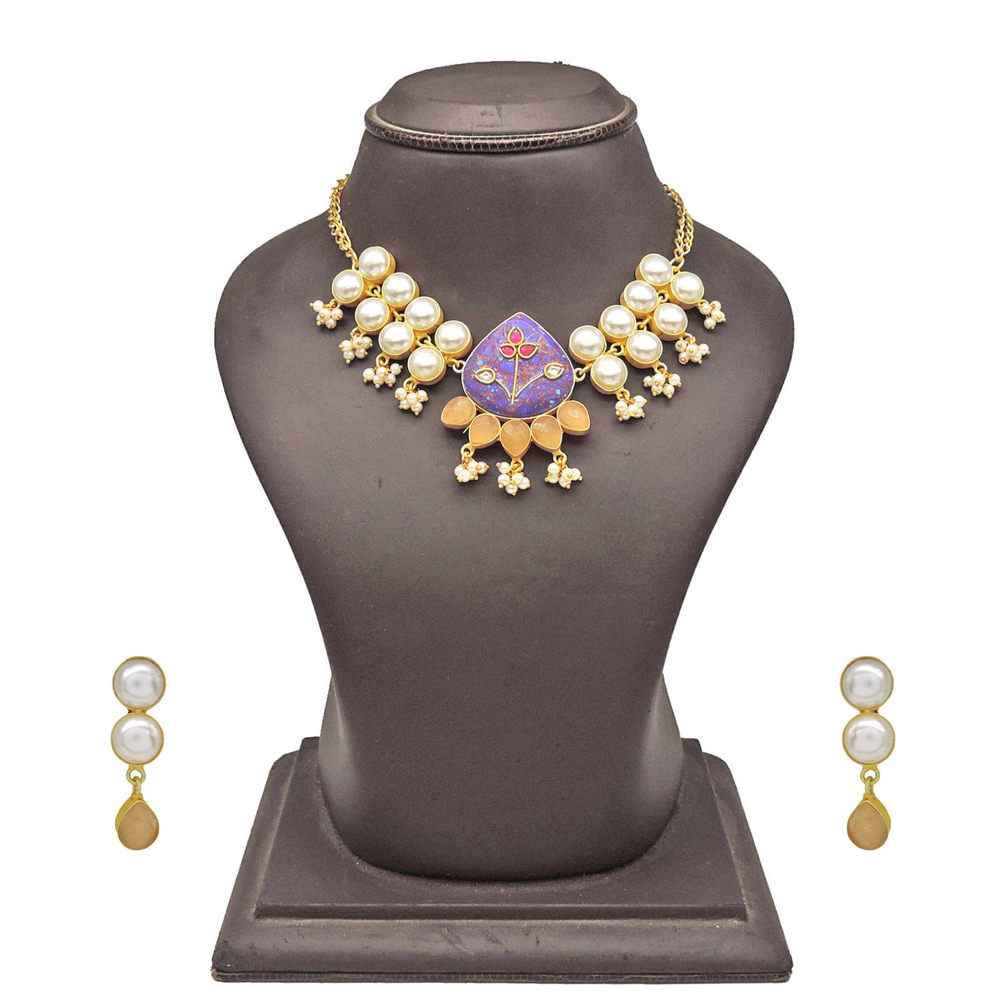 Amayaa Choker Necklace Set.
