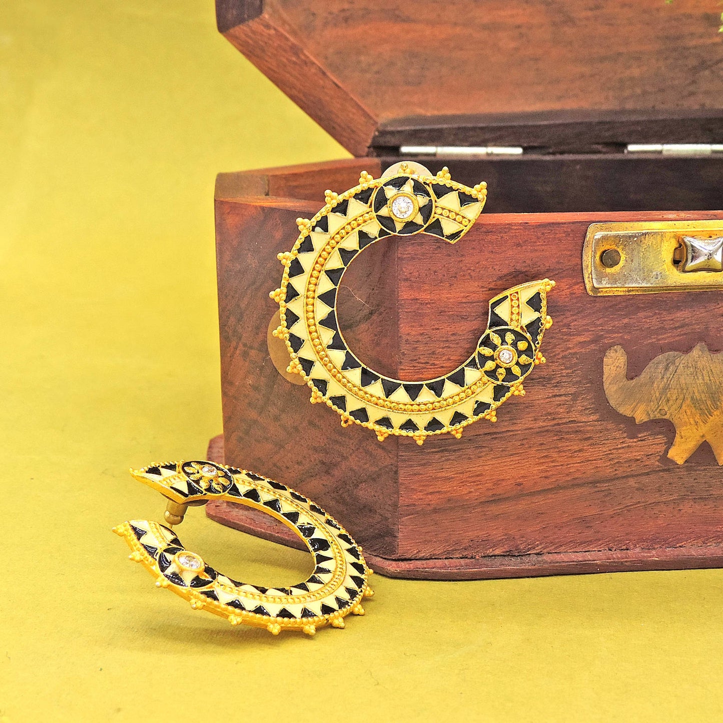 Amulet C