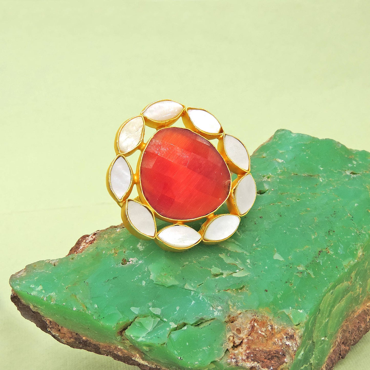 Urisuti Ring.