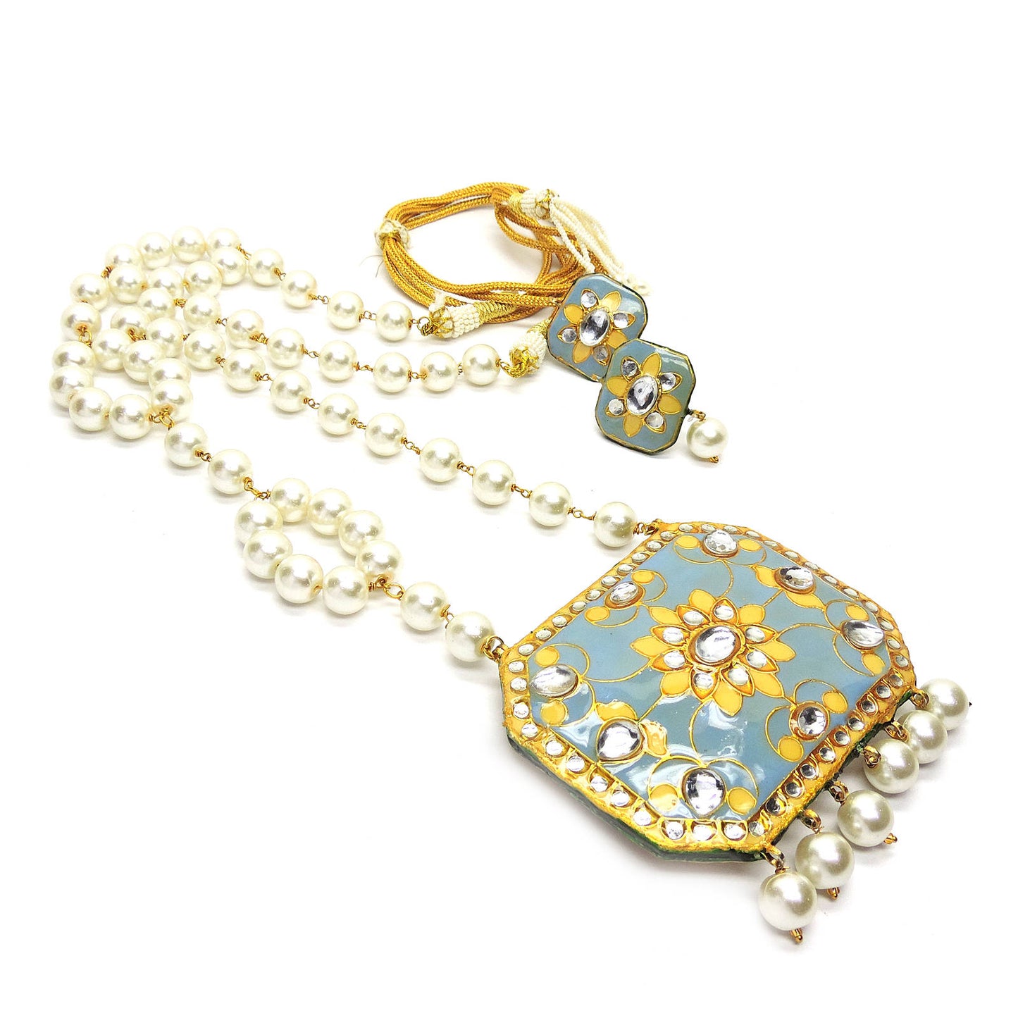 Tanha Pearl Necklace Set.