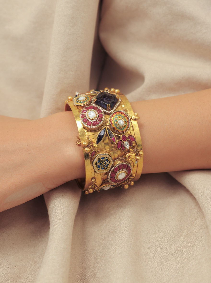 Ariha Cuff
