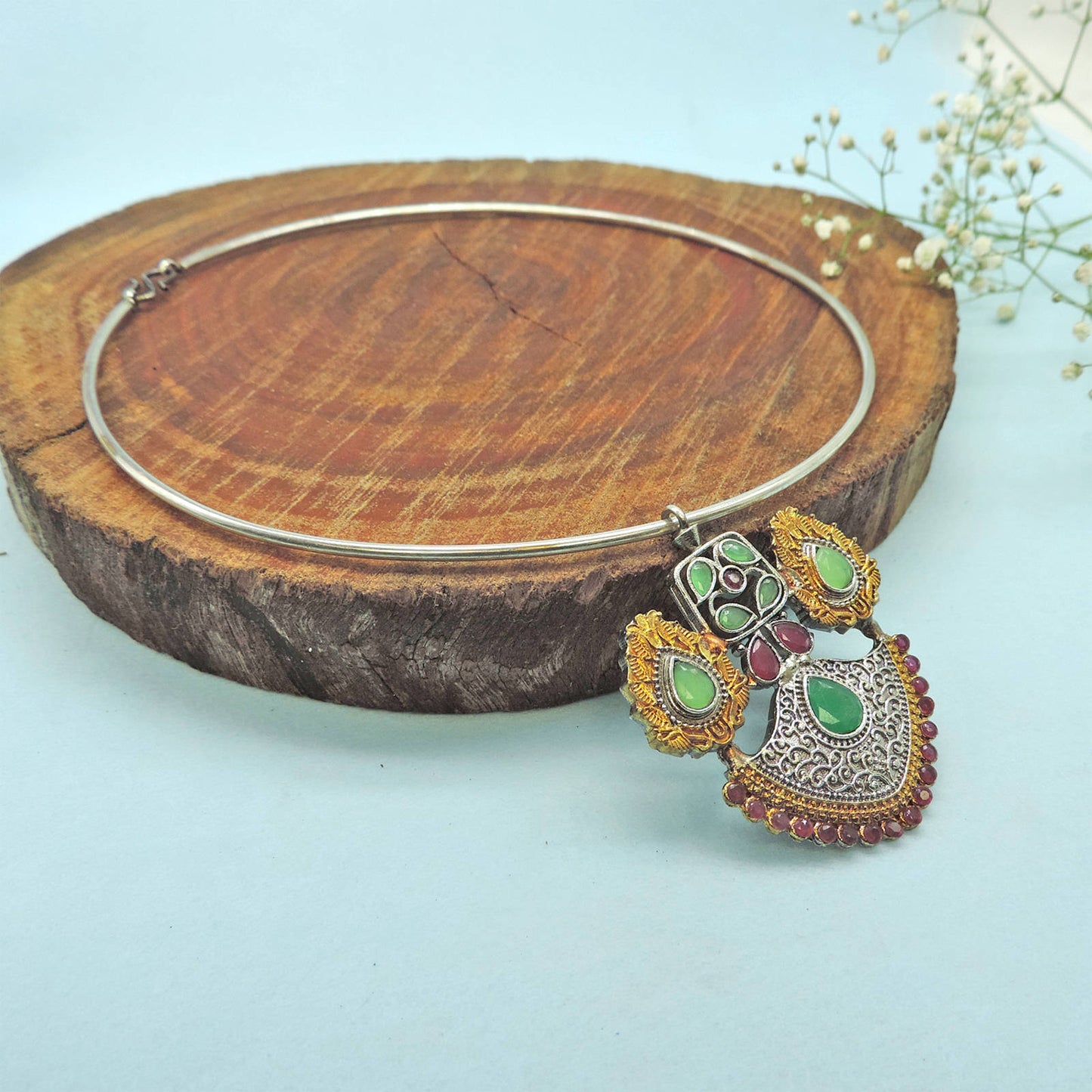 Flori Ethnic Necklace.