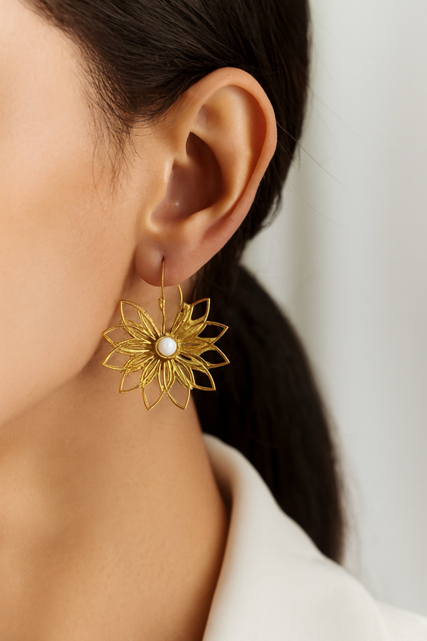 Zoraya Earrings.