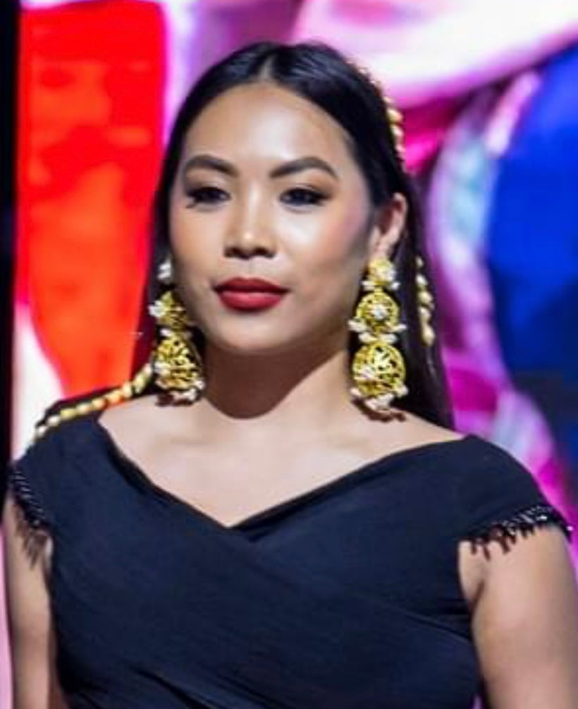 Wheel of Pearl Earrings.