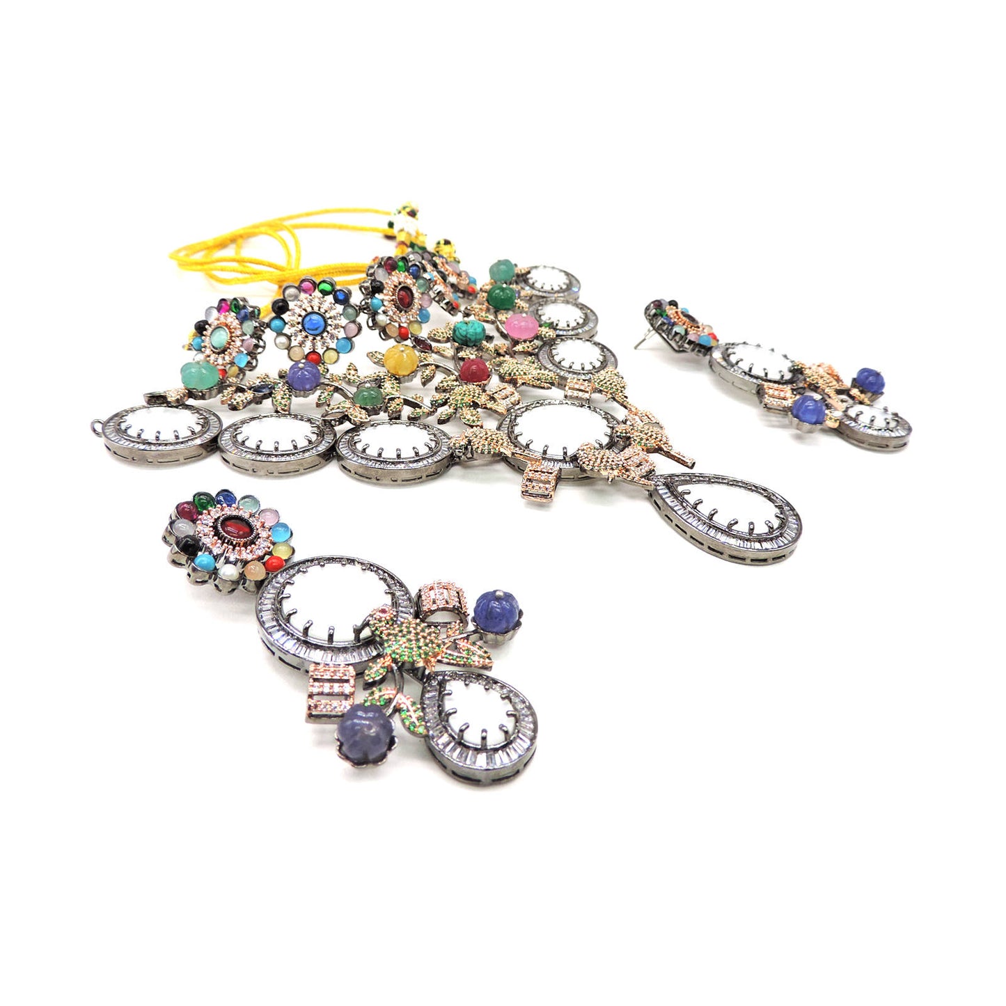 Elegant Necklace Set.