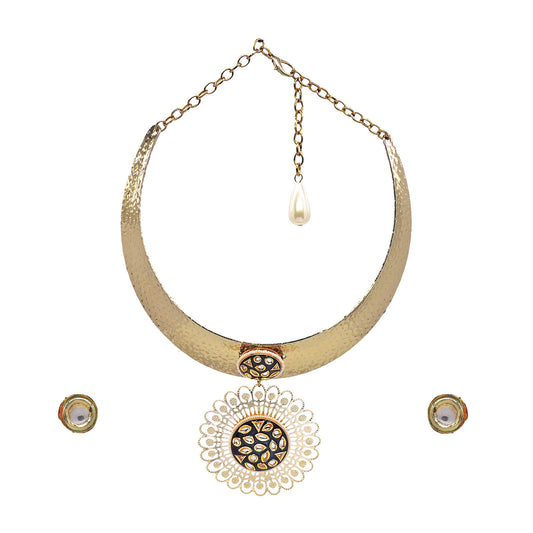 Smart Kundan fusion Necklace set.