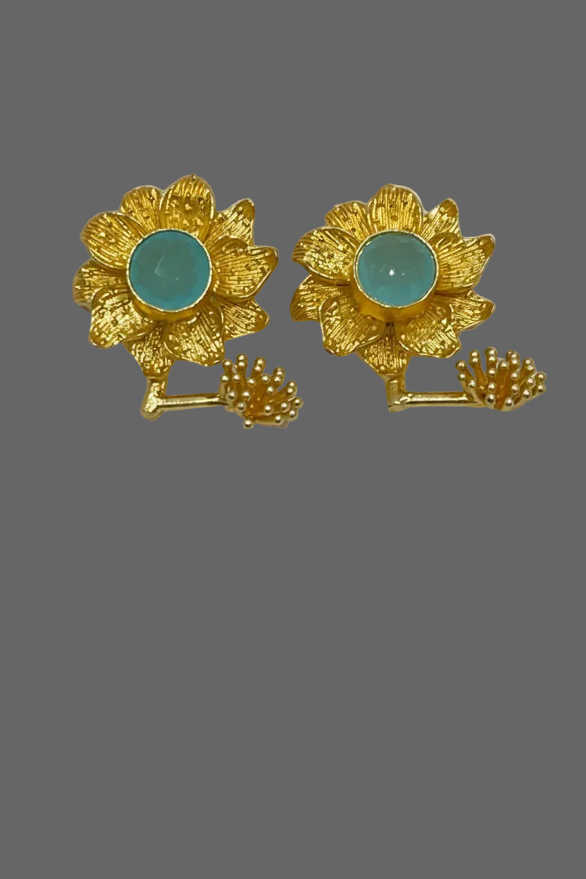The Floral Stud Earrings.