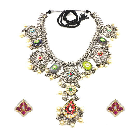 Veera Ethnic Necklace Set.
