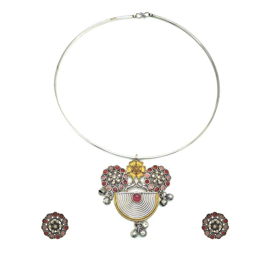 Aaira Ethnic Necklace Set.