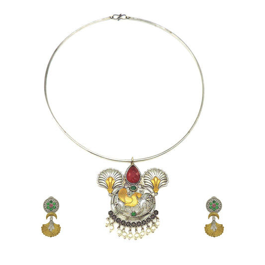 Anoli Ethnic Necklace Set.
