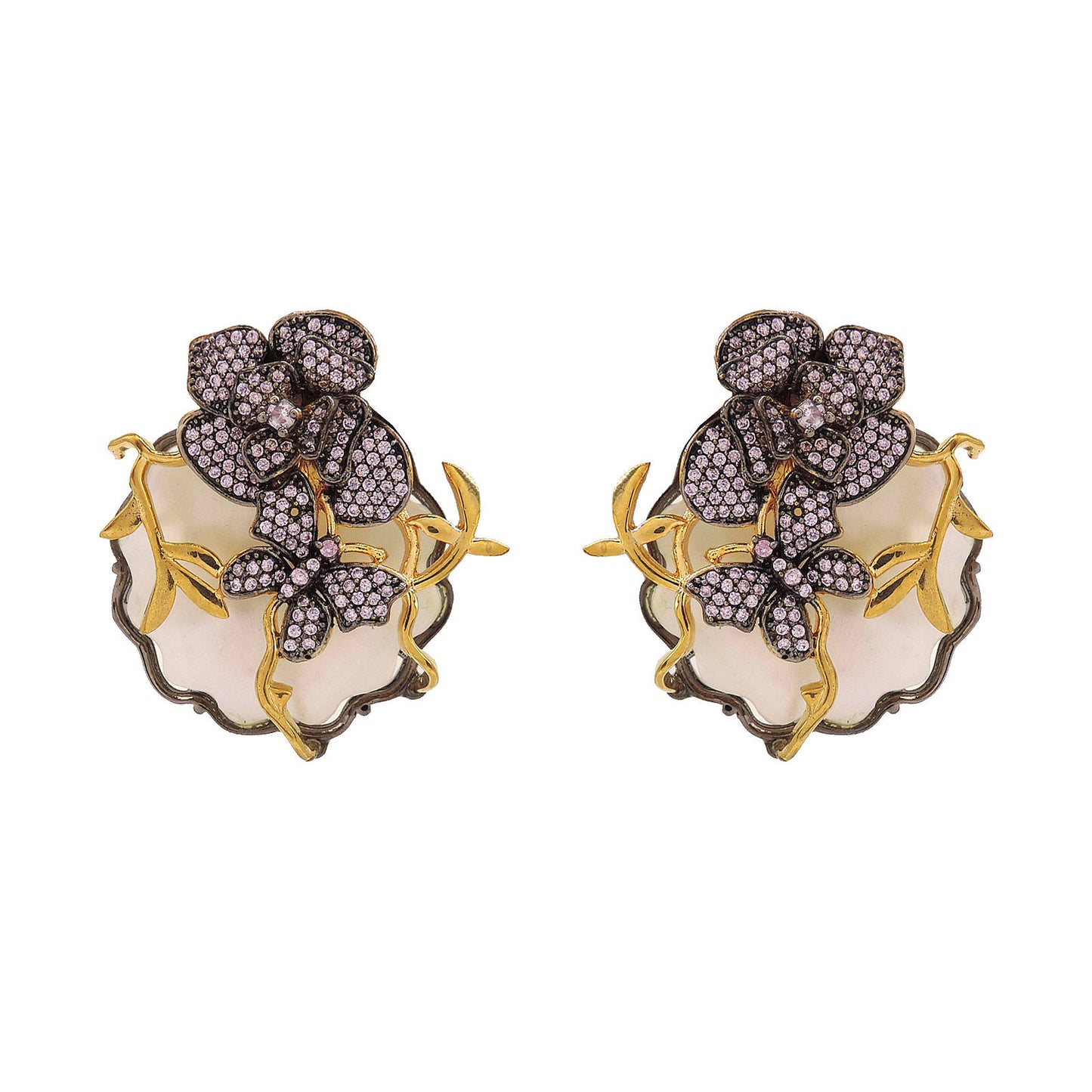 Binsari Earring.