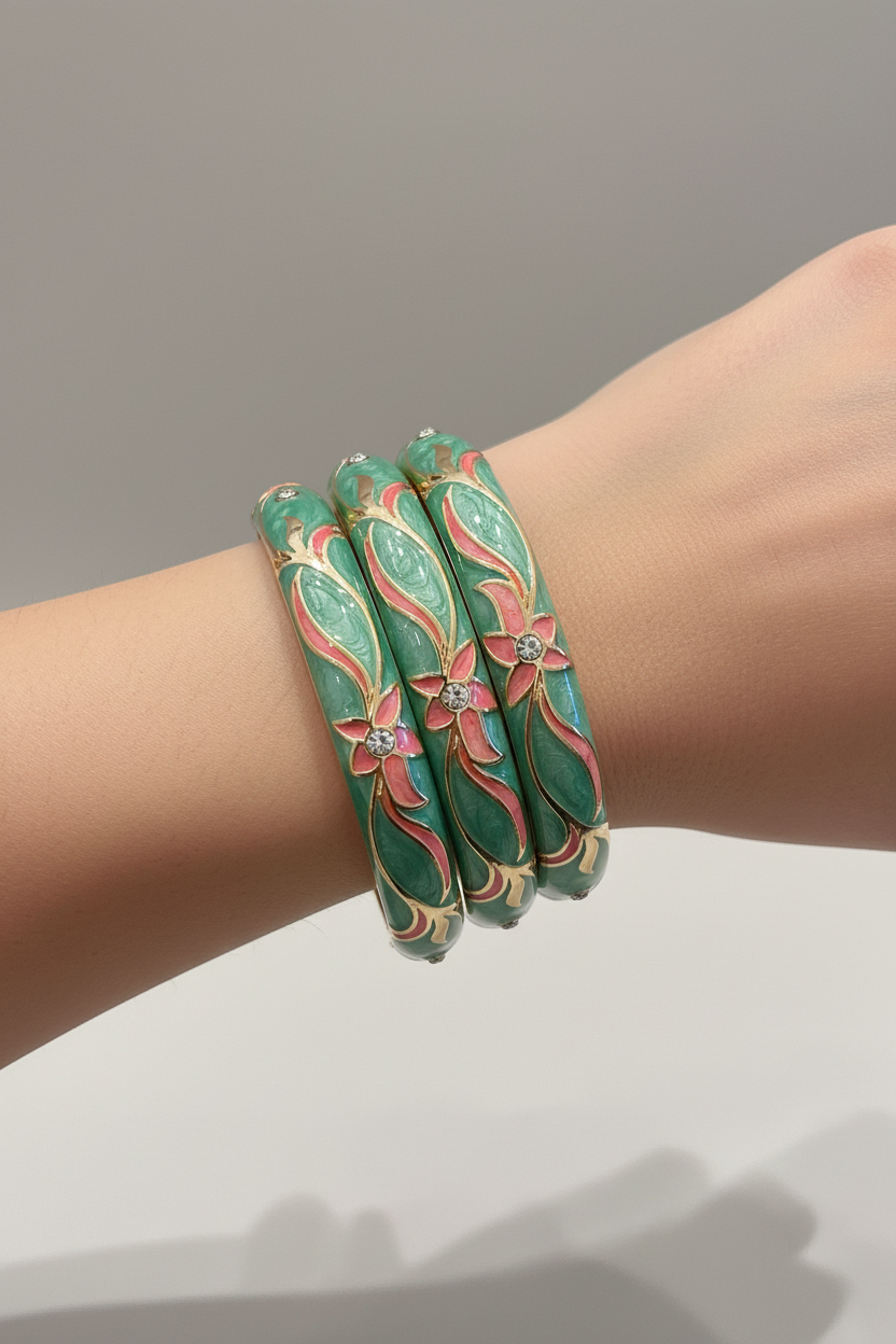 Laminate Bangles.