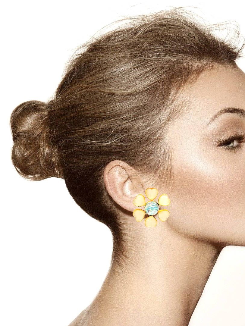 Freya Floral Earrings