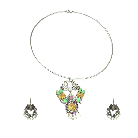 Aarya Ethnic Necklace Set.