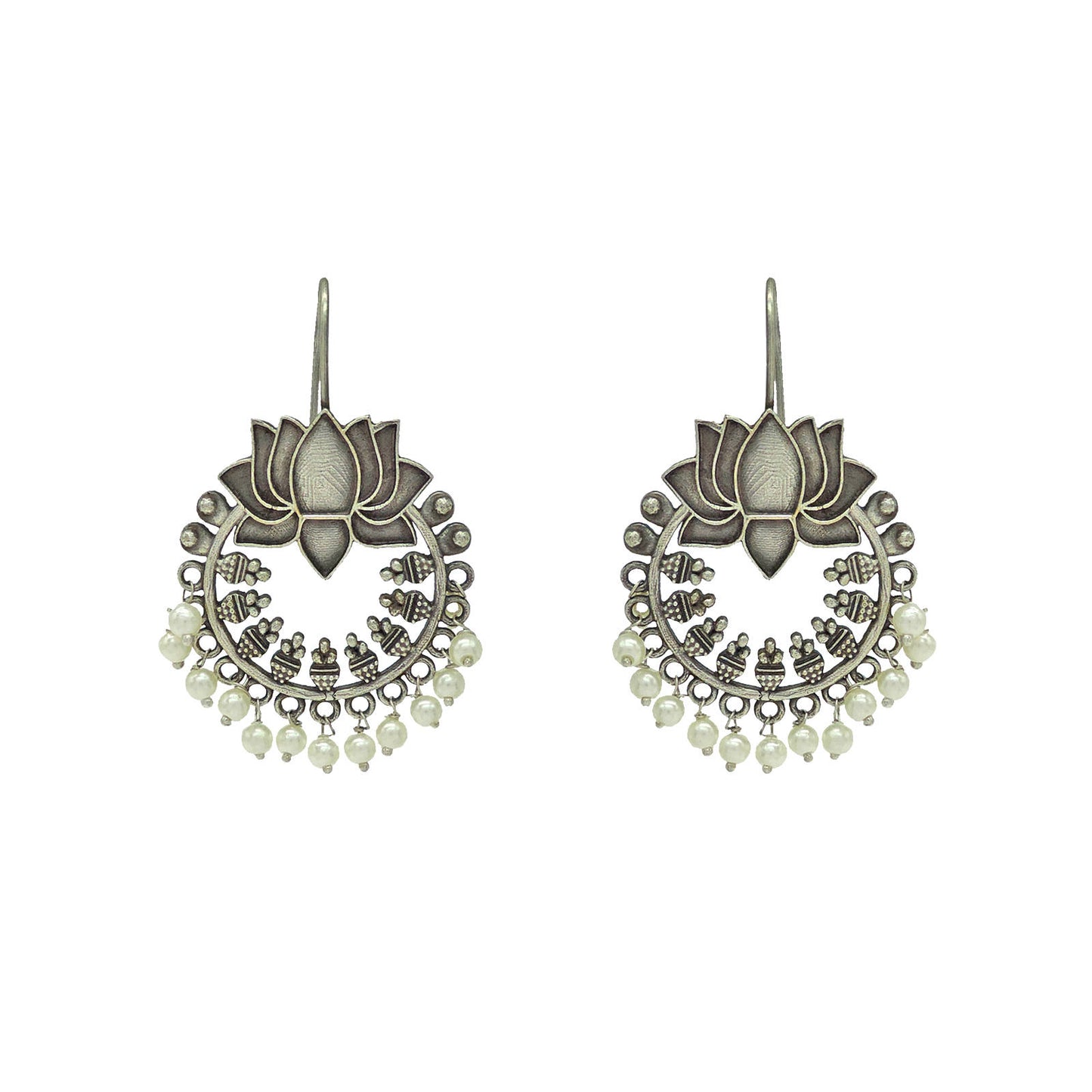 Aarya Ethnic Necklace Set.