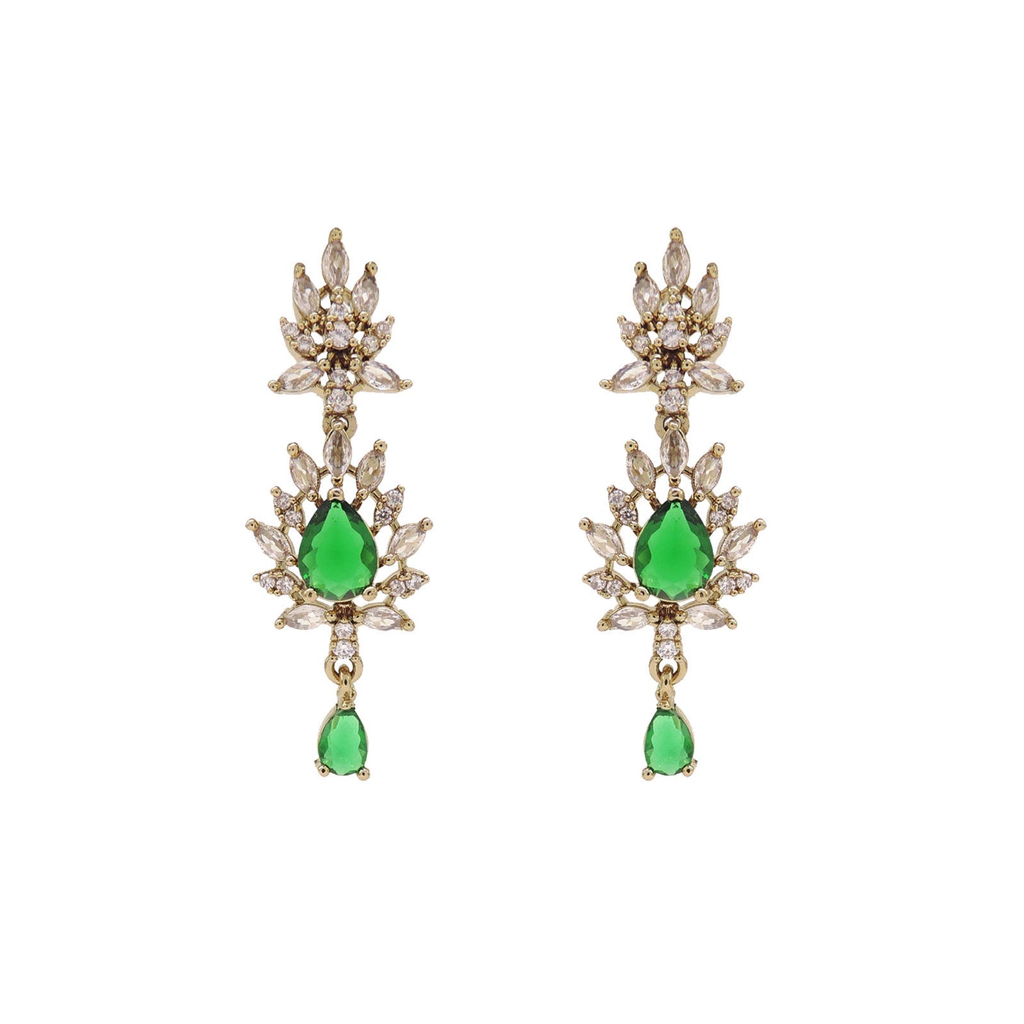 Nina Ricci  Necklace Set.