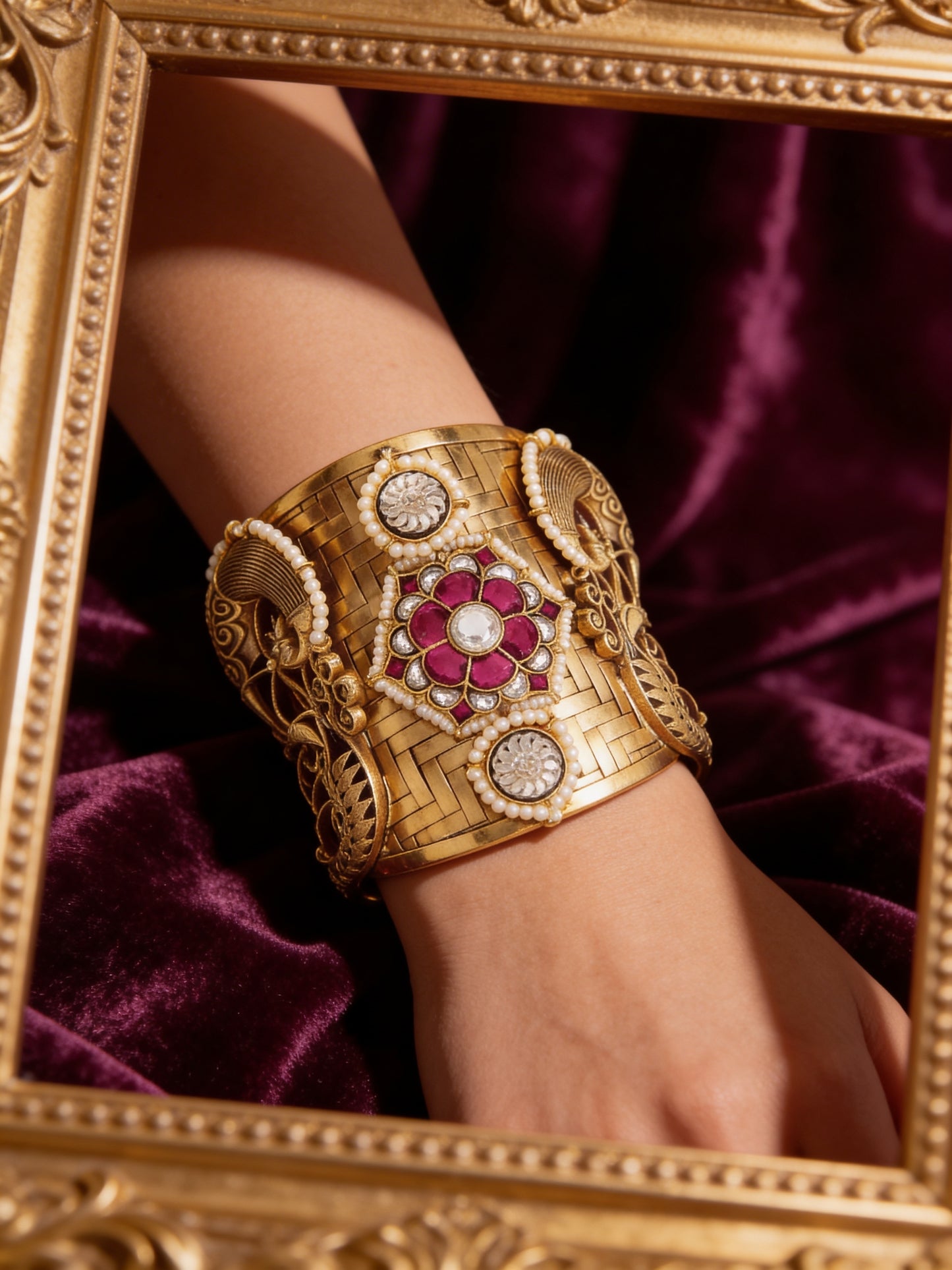 Sofisticated Cuff