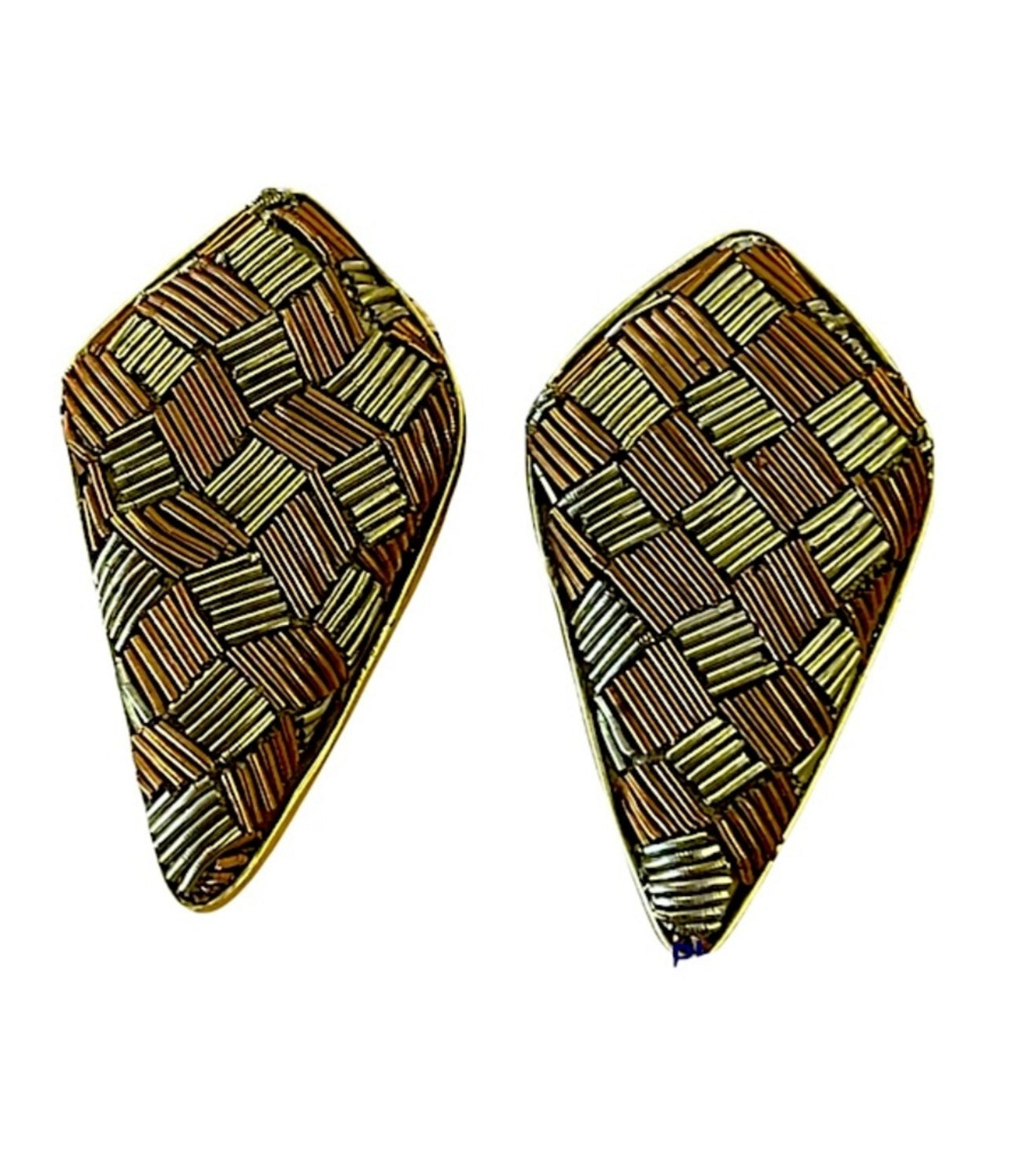 Zig zag Earring.