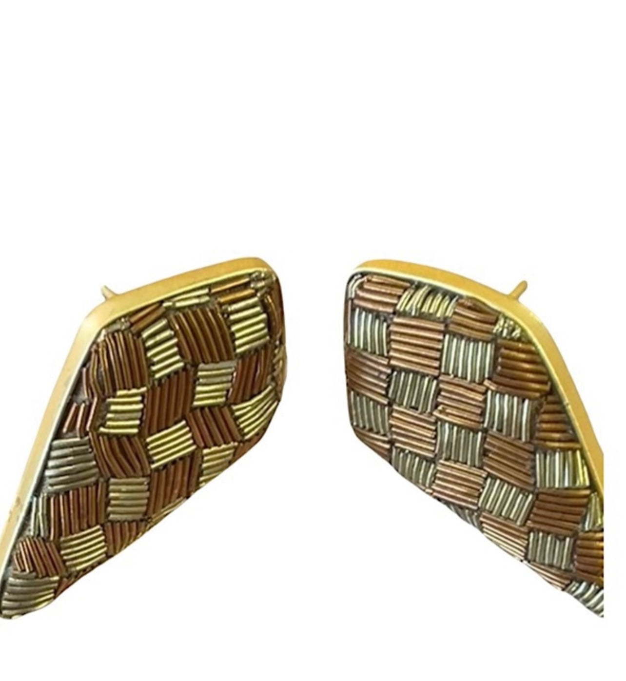 Zig zag Earring.