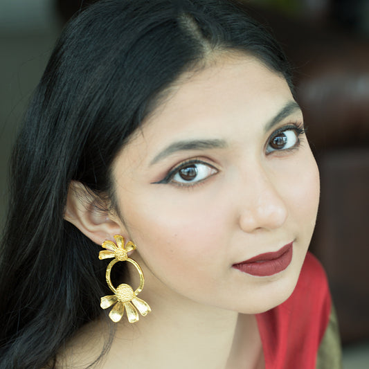 Nayaab Collection Buttery Earring.